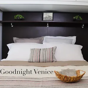  Apartment Goodnight Italy