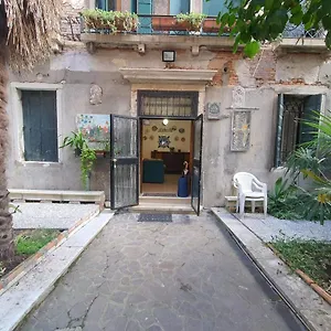 residenza-oleandro-rosa.hotelslidodijesolo.com/