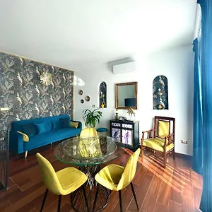  Holiday home Charme House Italy
