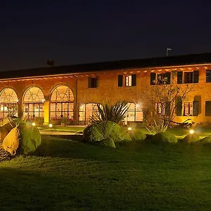 Agriturismo La Penisola Casa di campagna